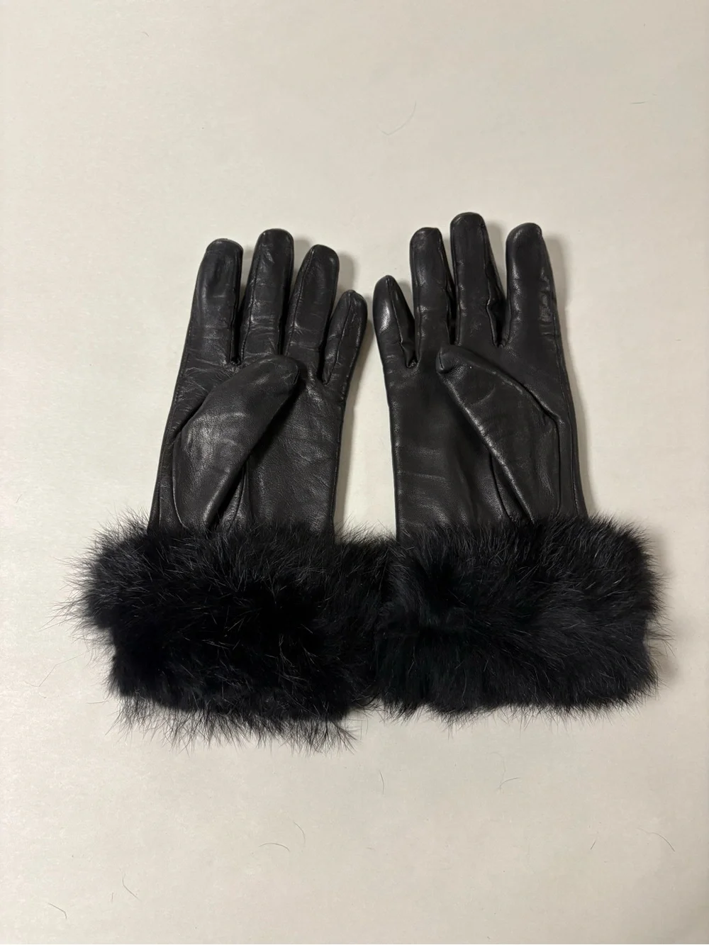 Black Leather Gloves with Faux Fur Cuff - Women Accessories Size 7 (Med)